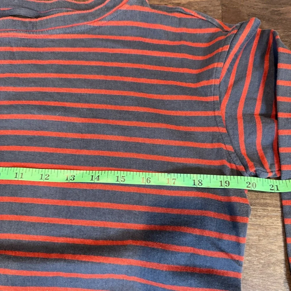Patagonia‎ Misty Meadow 3/4 Sleeve Tee - Gray and Orangey/Red Stripes, Med - Picture 6 of 15
